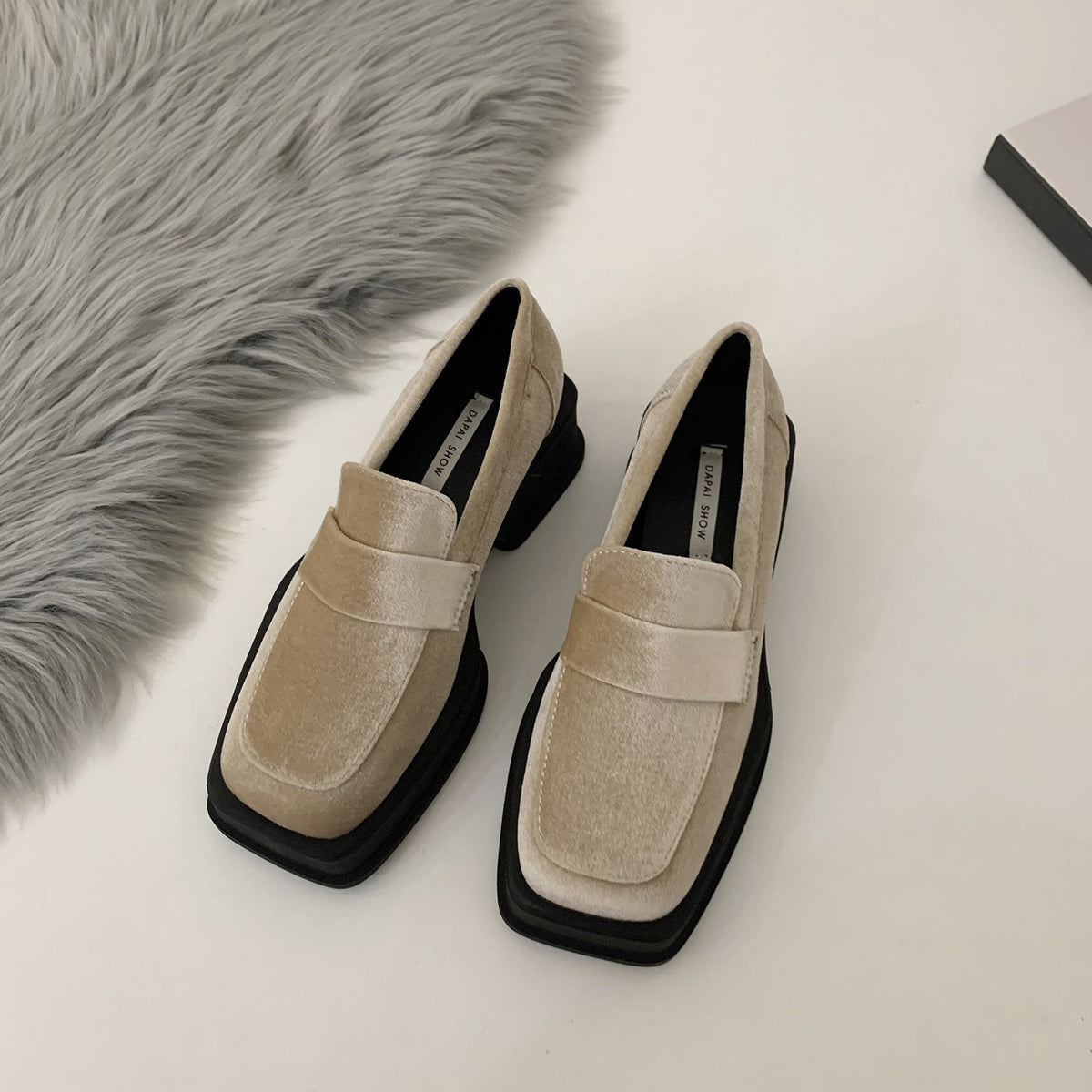 Vaelum Chunky Suede Platform Shoe