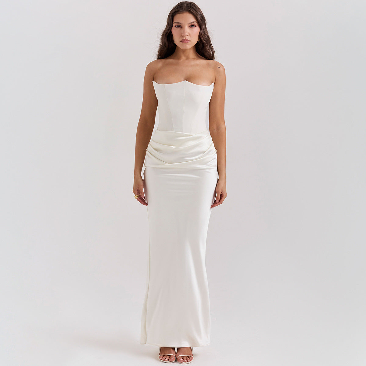 Vaelum Strapless Evening Dress