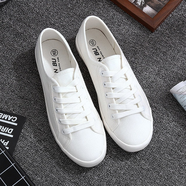 Vaelum Beige Canvas Court Sneaker