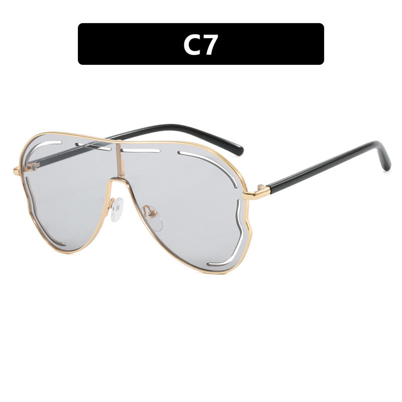 Vaelum Oversized Shield Sunglasses