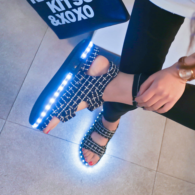 Vaelum Open-Toe Platform Sandal