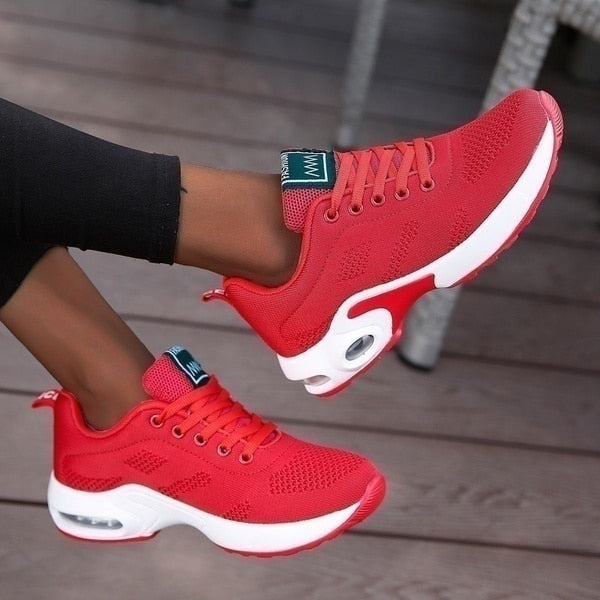 Vaelum Lightweight Running Sneaker