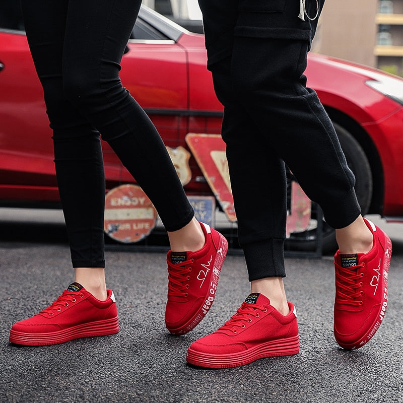 Vaelum Graffiti Canvas Lace-Up Sneaker