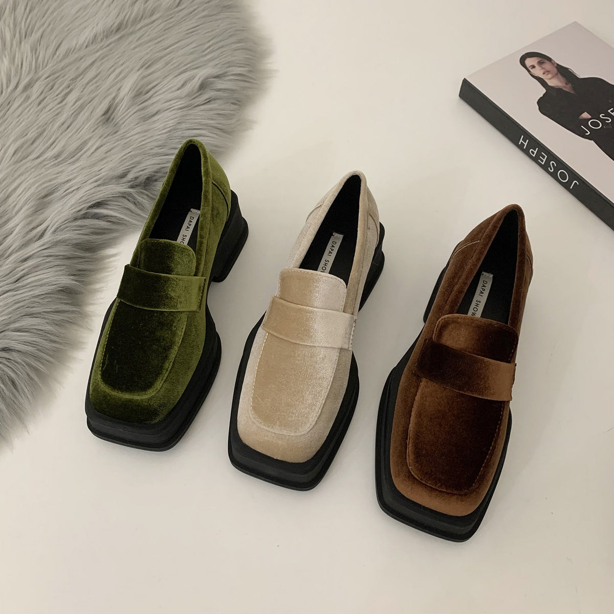 Vaelum Chunky Suede Platform Shoe